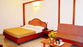 Standard_Room_Hotel_Chalukya_Bangalore_5_vni9xp